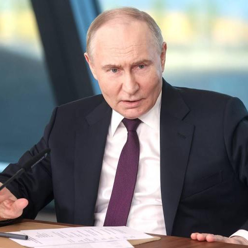 СМИ: Путин 