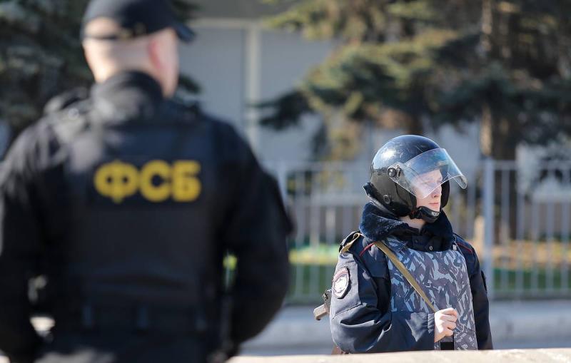 ФСБ предотвратила вооруженное нападение членов ИГ на синагогу в Москве