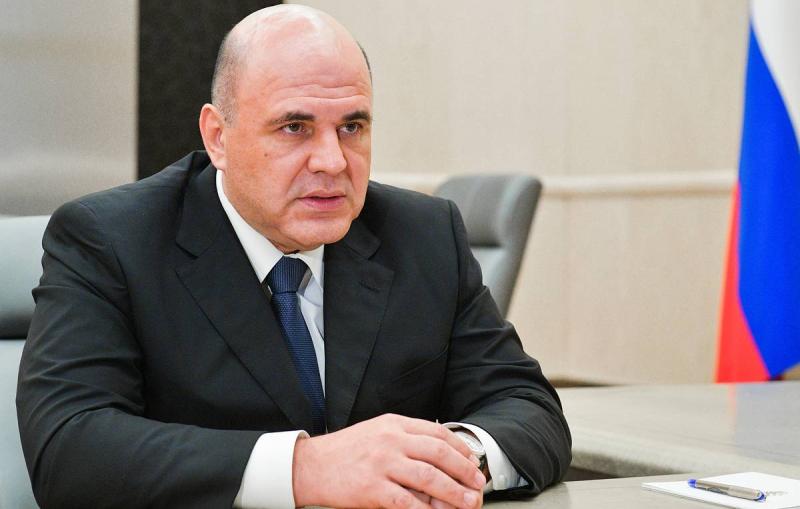 Мишустин поздравил российских женщин с 8 Марта