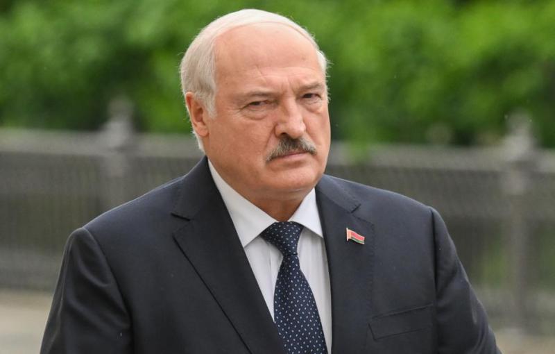 Лукашенко: Белоруссия могла бы выступить в качестве третьей силы в конфликте России и Украины