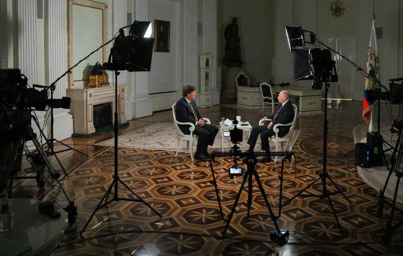Число просмотров публикации Карлсона с интервью Путина в X превысило 100 млн