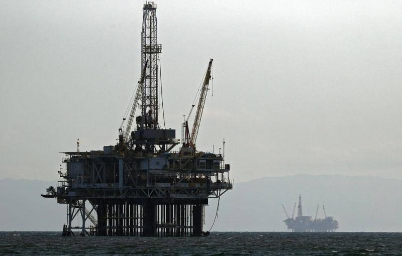 Цена нефти Brent впервые с 31 января поднималась выше $82 за баррель