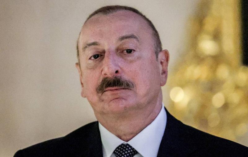 Ильхам Алиев побеждает на выборах президента Азербайджана