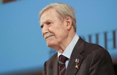 Президент выразил соболезнования в связи со смертью Юрия Соломина
