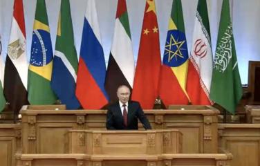 Путин не исключает появления парламента БРИКС