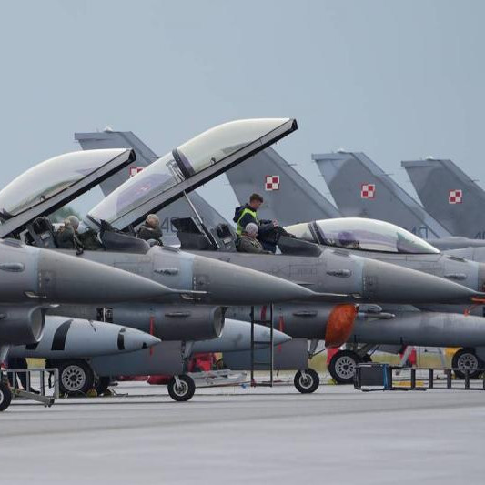 В США сообщили, что передаваемые Киеву F-16 будут базироваться на Украине