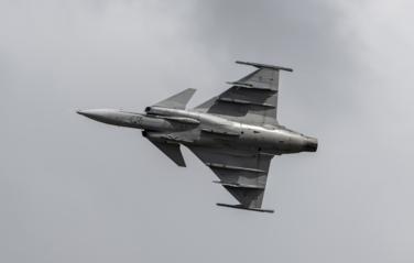 Швеция не будет передавать Киеву Gripen из-за поставок F-16