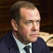 Медведев назвал руководство Украины 