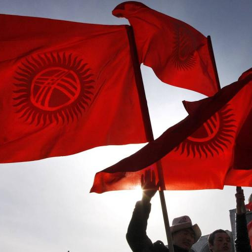 В Киргизии введут запрет на рекламу услуг гадалок, ясновидящих и экстрасенсов