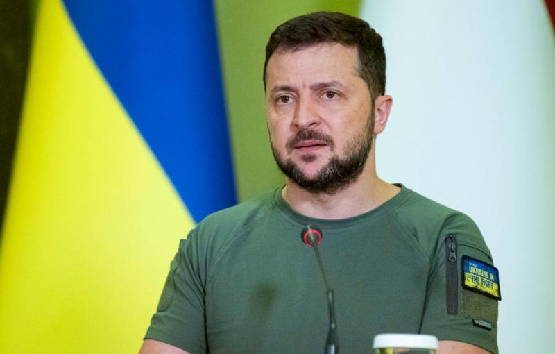Захарова отметила, что переговоры по Украине должна предварить отмена указа Зеленского