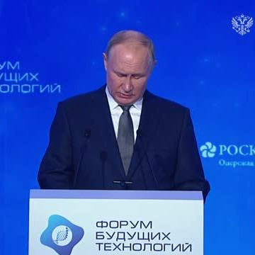 Президент РФ заявил о повышении окладной части зарплат медиков с 1 апреля