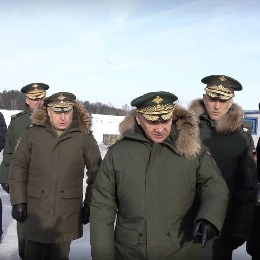 Шойгу проверил выполнение ГОЗ по выпуску ракетных комплексов на коломенском КБМ
