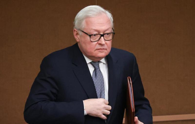 Рябков заявил, что БРИКС не отзывает приглашение Аргентине по членству в объединении