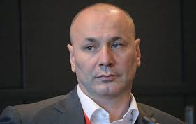 Музаев: дети мигрантов должны знать русский язык для поступления в школы РФ