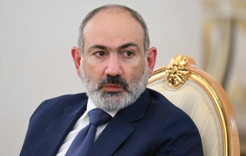 Пашинян назвал большой удачей подписание с Азербайджаном документа о делимитации участка границы