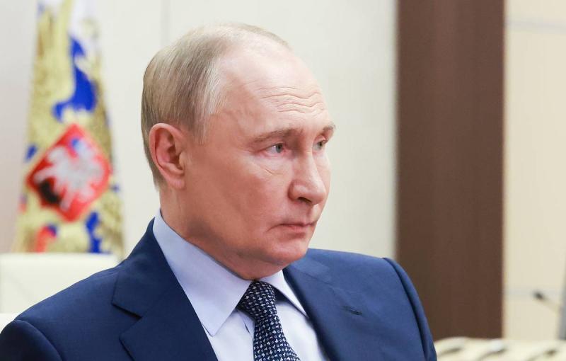 Путин отметил важность постоянной поддержки семей участников СВО