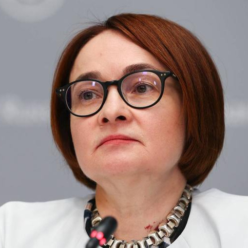 Песков отказался комментировать данные соцсетей о состоянии здоровья Набиуллиной