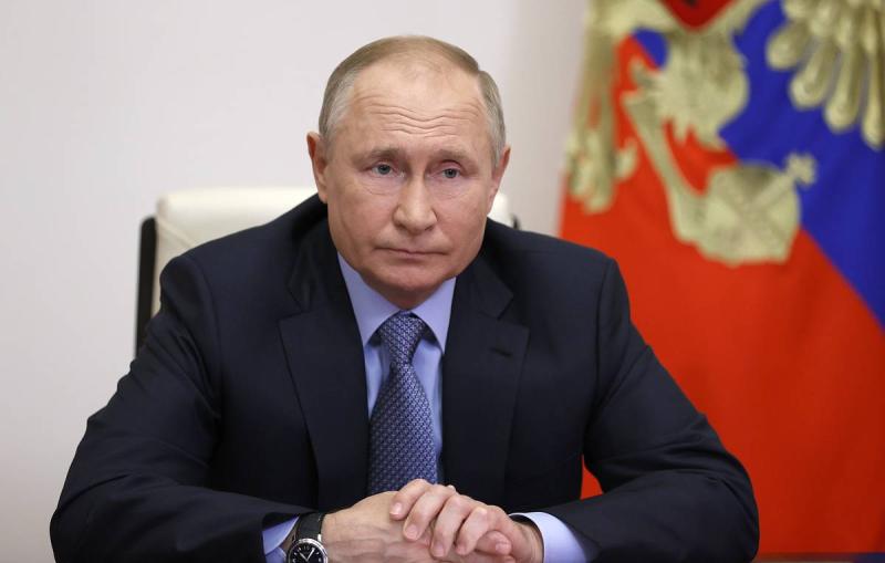Путин: все больше уехавших россиян мечтают вернуться на родину