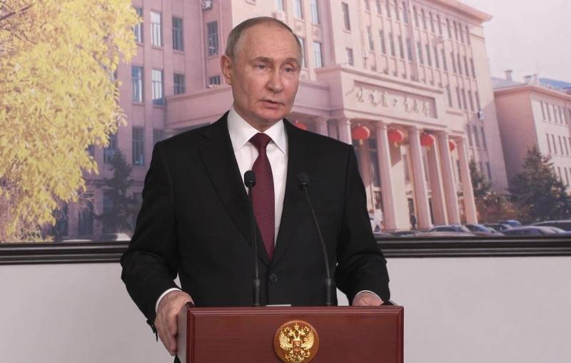 Путин: легитимность Зеленского должна оценивать правовая система Украины