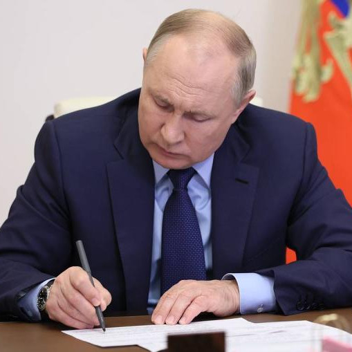 Президент РФ сменил посла в Киргизии