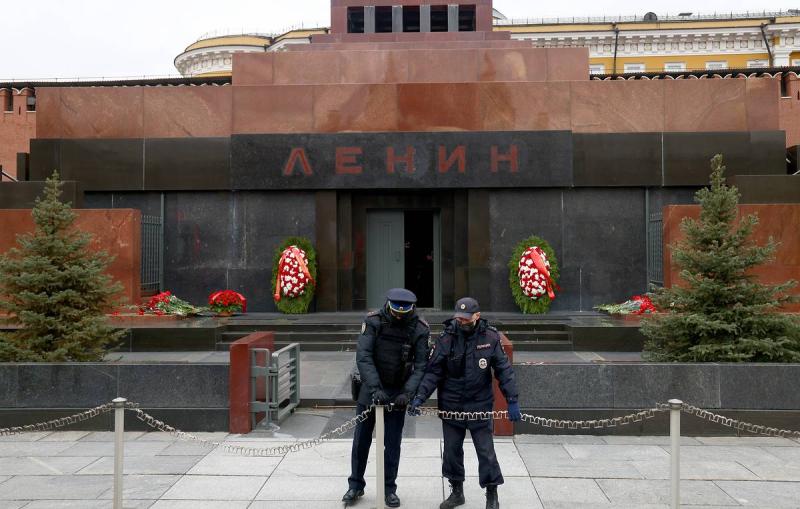 ВЦИОМ: россияне высказались по поводу идеи перезахоронения Ленина