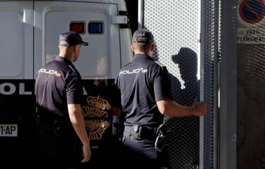 СМИ: в Испании, предположительно, обнаружили мертвым летчика, угнавшего российский военный вертолет