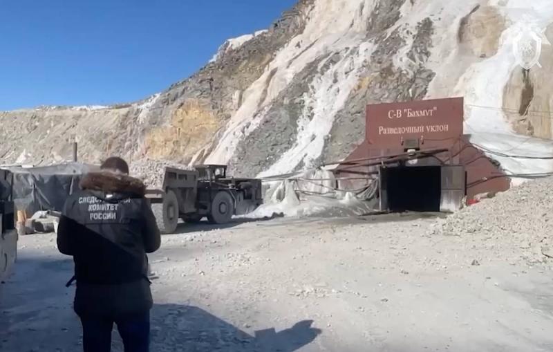 Разведывательная скважина на руднике "Пионер" пробурена на треть