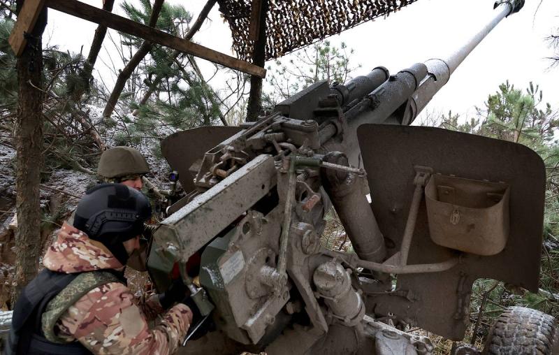 МО РФ сообщило, что силы ПВО сбили самолет Су-25 ВСУ