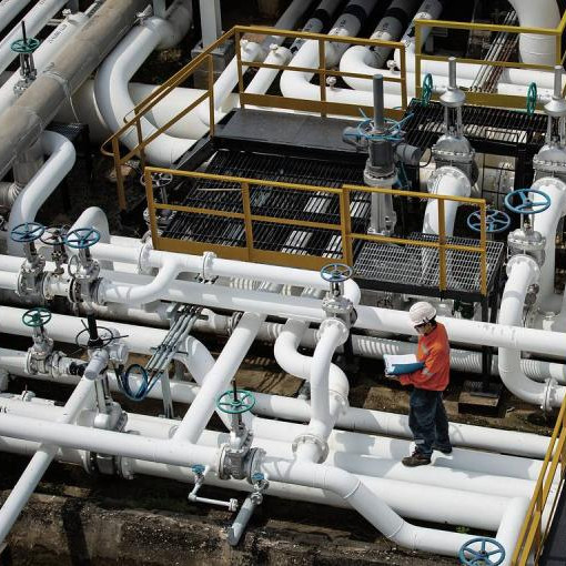 Цена газа в Европе впервые с июля 2023 года опустилась ниже $300 за 1 тыс. куб. м