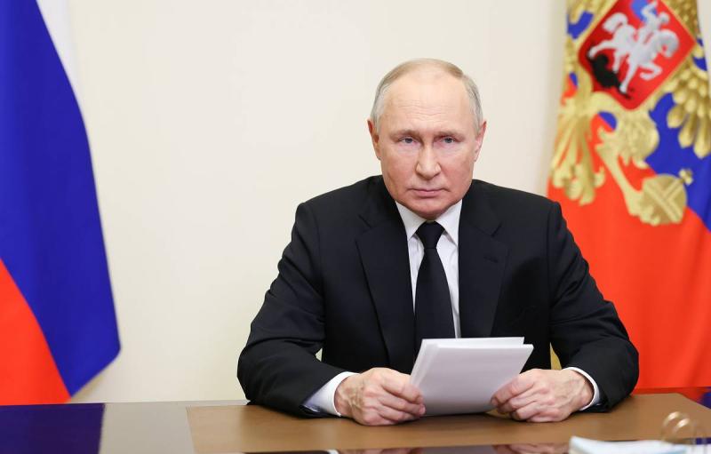 Путин заявил об отваге ополченцев, с первых дней защищавших Донбасс от агрессии неонацистов