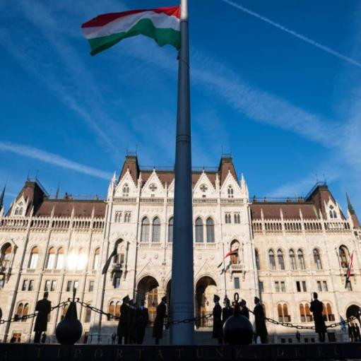 Парламент Венгрии планирует избрать нового президента 26 февраля