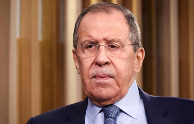 Лавров посоветовал к прочтению "Белую Гвардию" и "Тараса Бульбу"