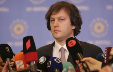 Премьер Грузии рассказал, что еврокомиссар припугнул его примером нападения на Фицо