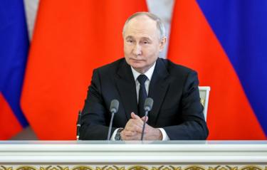 Путин отметил, что легитимность Зеленского закончилась