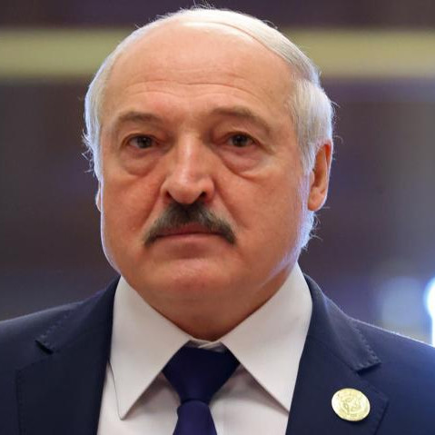 Лукашенко отметил, что Зеленский "уперся напрочь" и не хочет мира