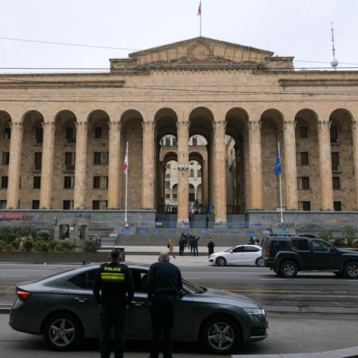 В Грузии инициируют поправки в конституцию, запрещающие ЛГБТ-пропаганду и смену пола