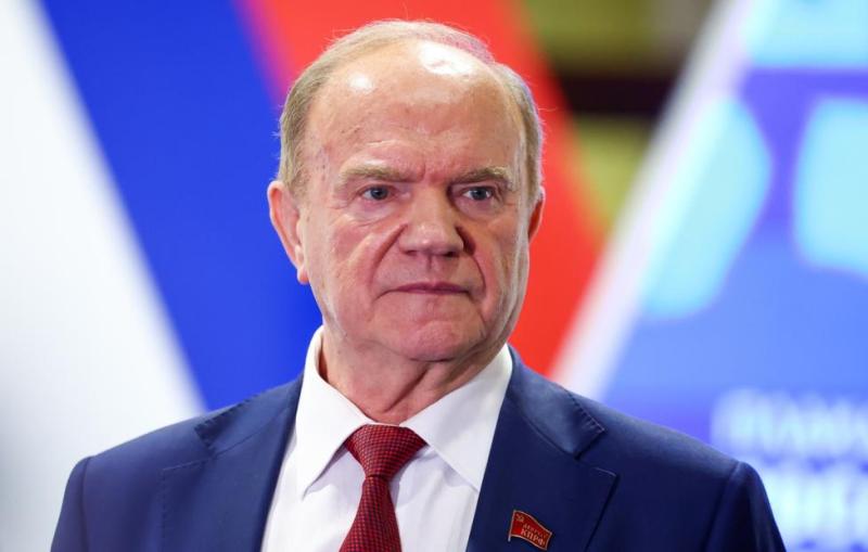 Президент РФ удостоил Зюганова звания Героя Труда