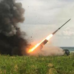 Вблизи Волчанска, предположительно, сбит украинский самолет