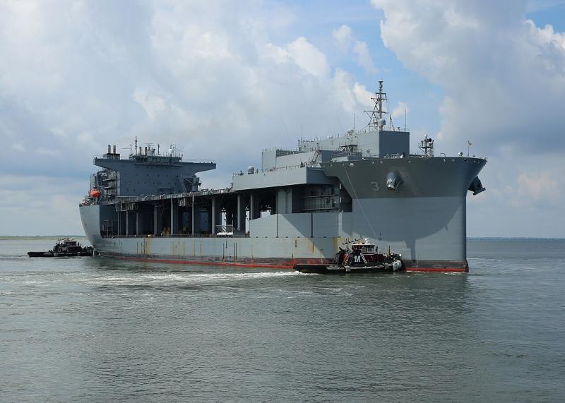 Хуситы сообщили о ракетной атаке по кораблю ВМС США USS Lewis B. Puller