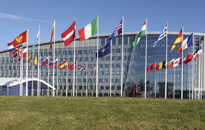 Министры обороны НАТО обсудят 16 мая поддержку Украины