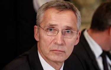 Столтенберг заявил, что Украина уже может бить по военным объектам в России