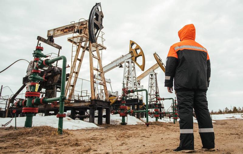 Цена нефти Brent впервые с 9 апреля опустилась ниже $60 за баррель