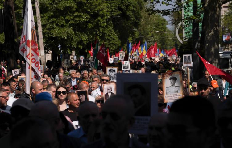 Большинство опрошенных в Молдавии празднует 9 мая День Победы