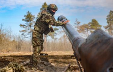 ВС РФ атаковали объекты инфраструктуры военных аэродромов ВСУ в 162 районах