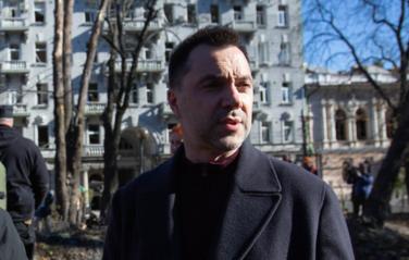 Зеленский применил санкции в отношении Арестовича