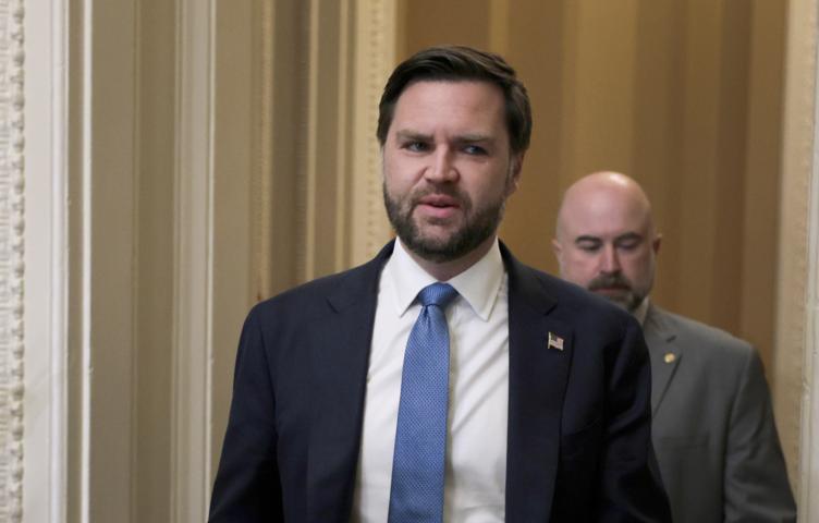 Вэнс: США планируют в течение 100 дней организовать прямые переговоры по Украине