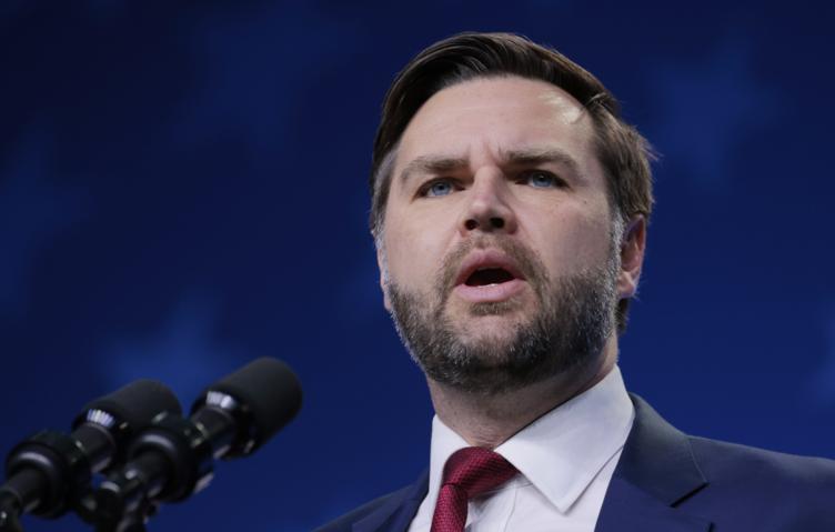 Вэнс назвал назначение Уолтца постпредом при ООН повышением