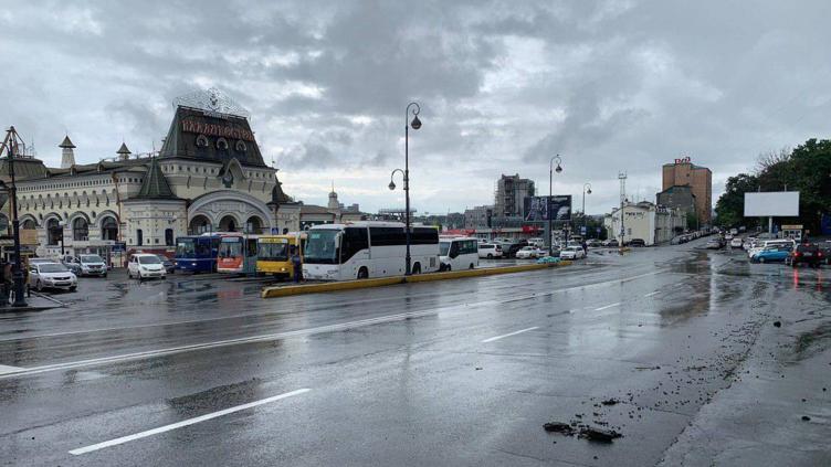 Во Владивостоке за сутки выпала почти половина месячной нормы осадков