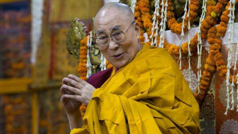 Далай-лама подтвердил намерение сохранить традицию перерождения