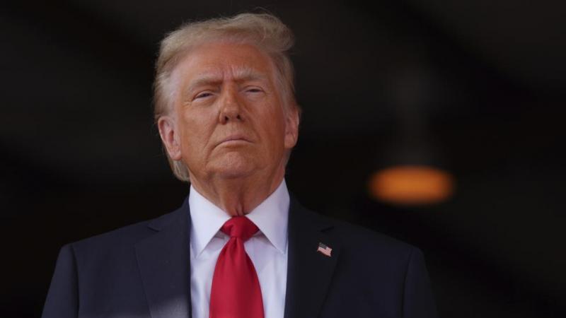 Трамп: США больше финансово не участвуют в кризисе на Украине